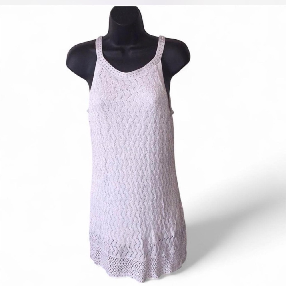 White House Black Market White Tunic Top